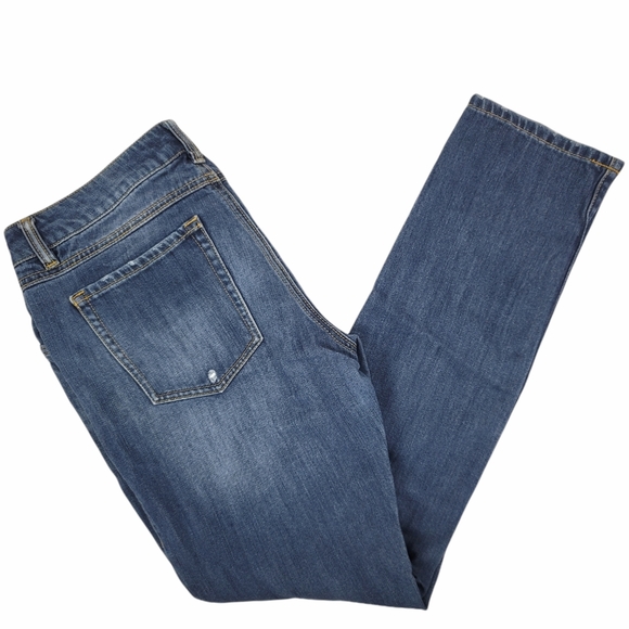 CAbi Slim Boyfriend Distressed Jeans SZ 6 - Picture 6 of 12